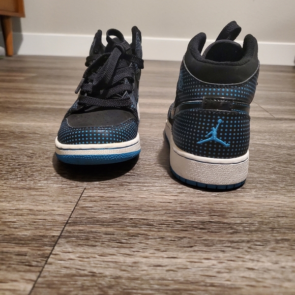 Air Jordan 1 - Picture 4 of 5